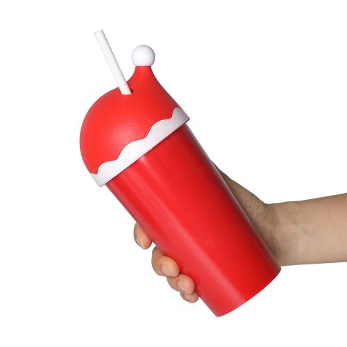 Fashion Simple Red Doll Plastic Cup With Straw
